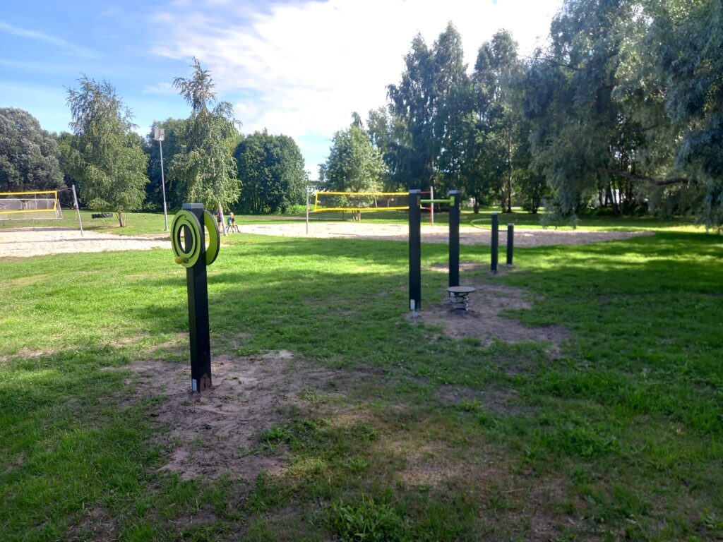 Vana-Pärnu seeniorite välijõusaal